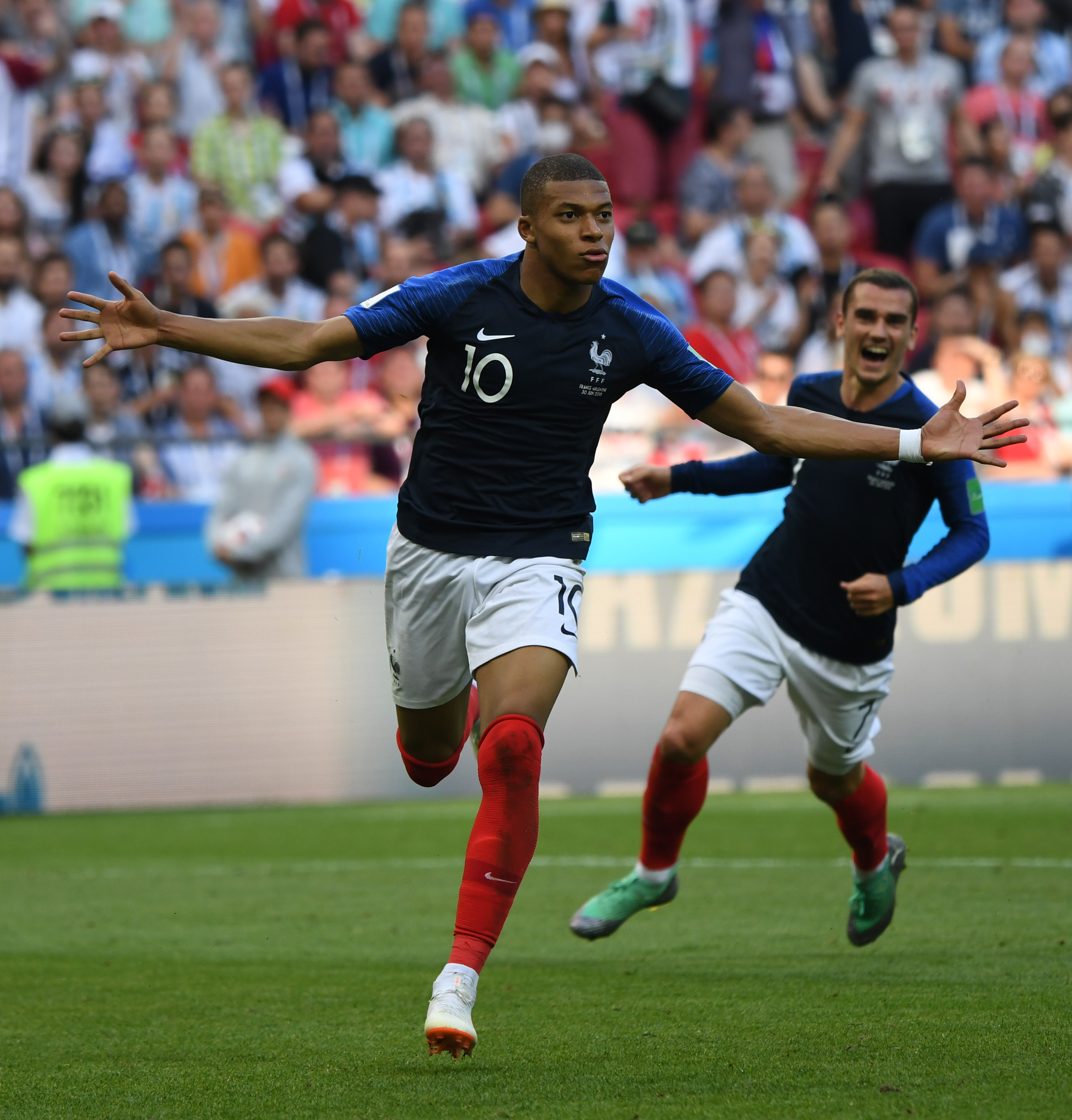 北京男篮31分惨败！三外援低效，斯佩尔曼首秀15+8赵嘉义14分