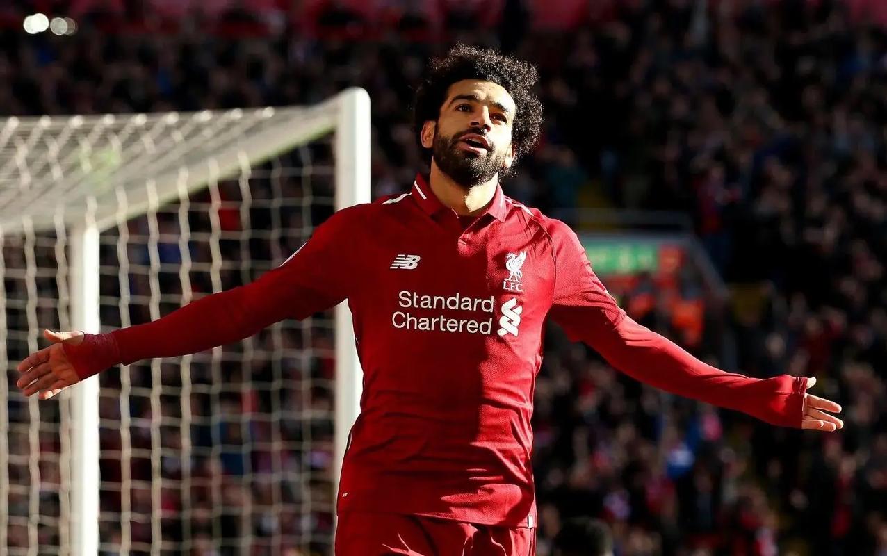 世体：特狮不想放弃在巴萨合同，但也静观其变未关闭离队大门（世体：特尔施特根倾向履行巴萨合同，但仍不排除离队可能）