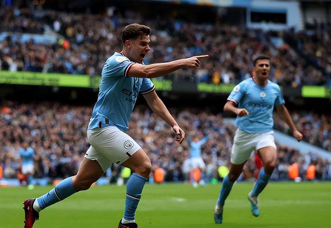 罗马诺：森林和埃弗顿正在竞争道路，球员更想去森林踢欧战