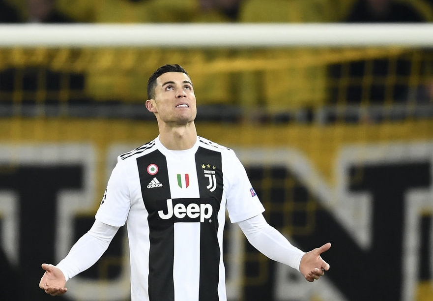 足球欧洲杯预选赛出现惊天逆转（欧洲杯预选赛上演惊天大逆转）