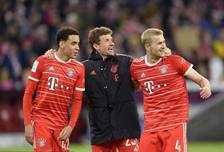 库里尝试用高尔夫球投洞，看起来比他投三分难多了