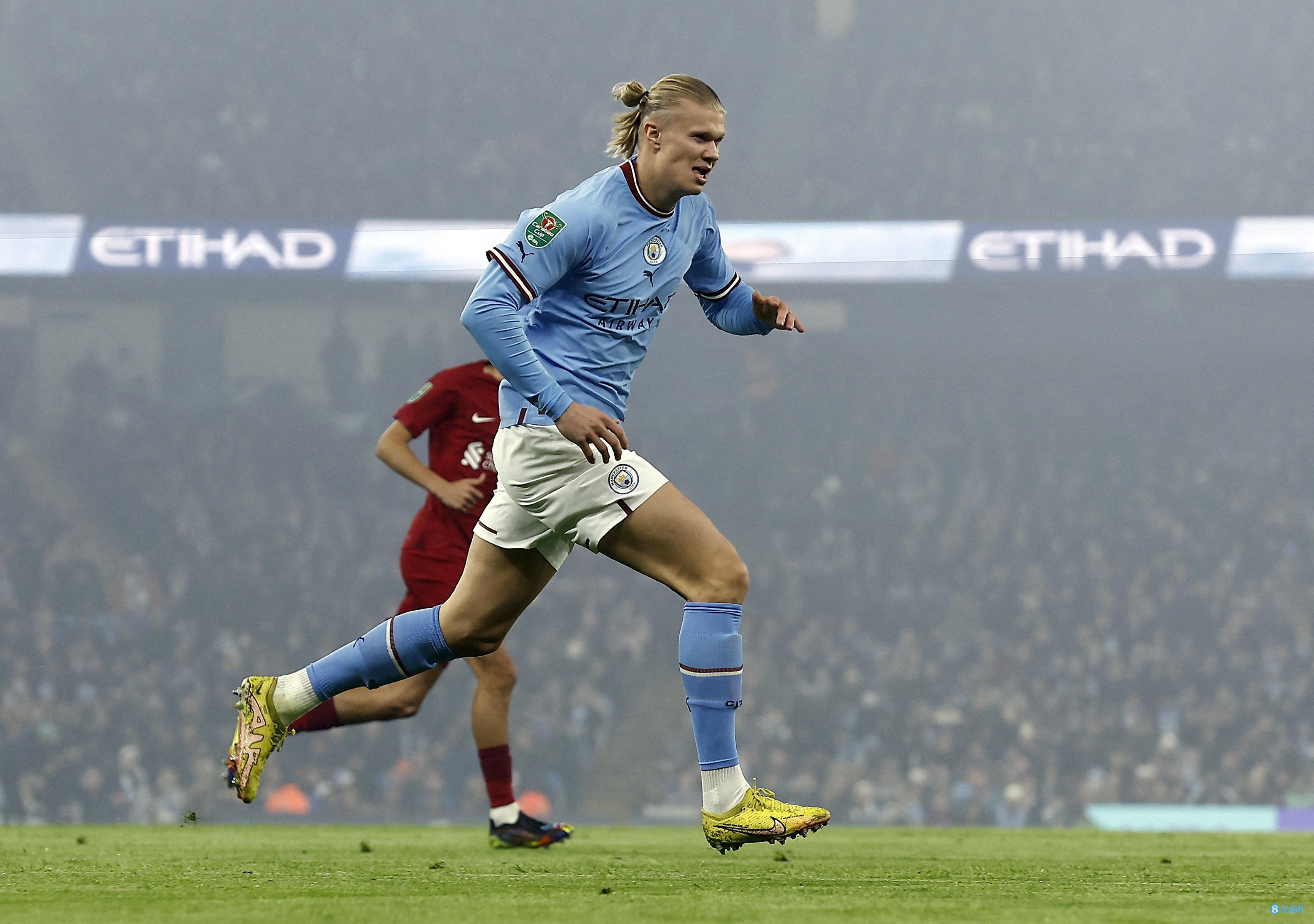 北大高才生+烧烤店老板+渝超球员=36岁的他