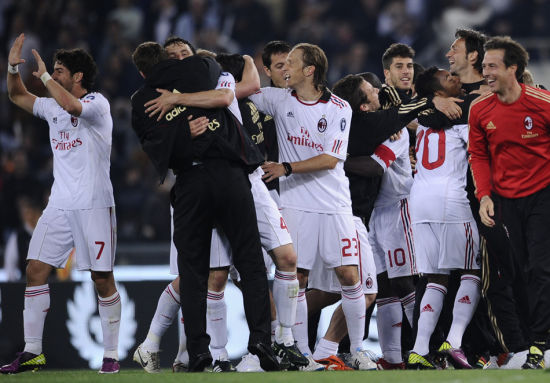 汤锡钢：曼城未来把青训作为发展重点，在中国将以深圳为起点