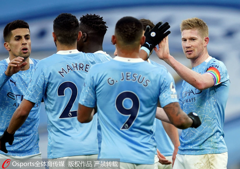 两将回应保罗事件：训练馆没他安静不少 他对自己和队友要求极高