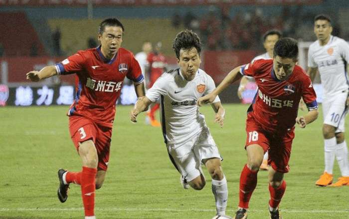 多纳鲁马：我和哈兰德相处非常融洽；英超球迷会给你额外力量（多纳鲁马：和哈兰德相处很投契，英超球迷能带来额外动力）